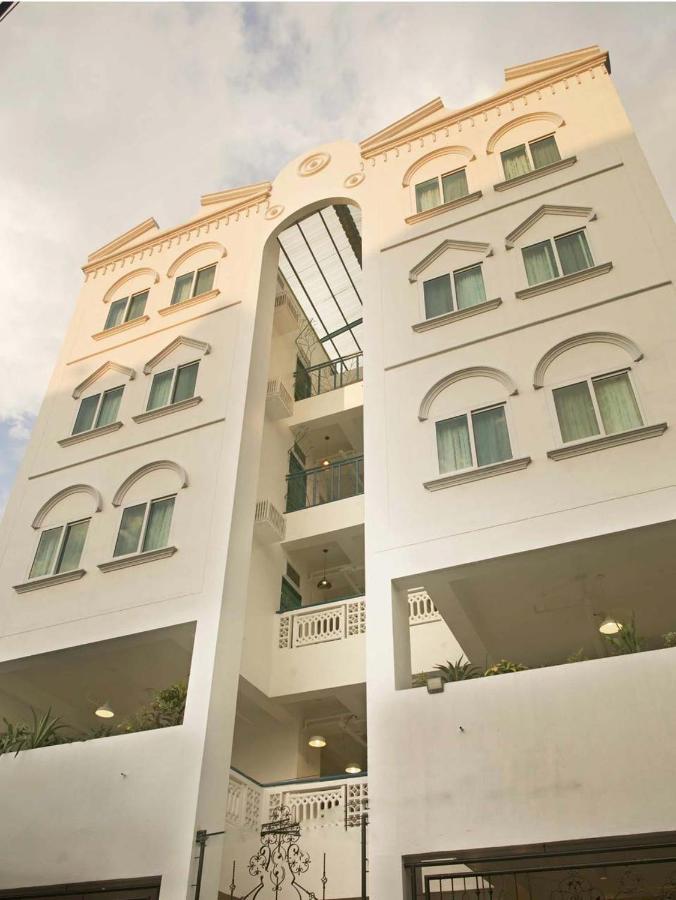 1001 Nights Boutique Inn Кагаян-де-Оро Экстерьер фото